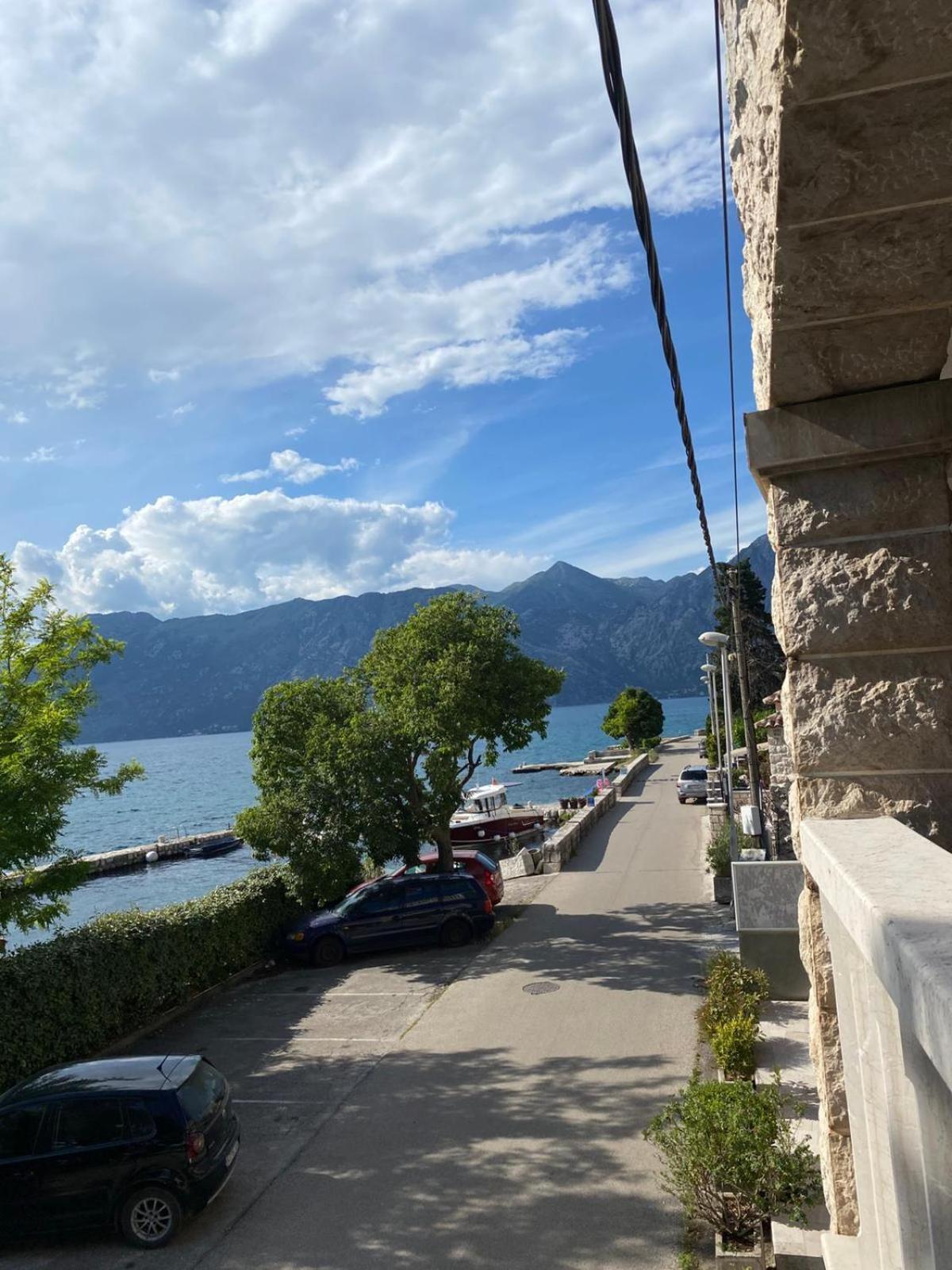 Apartments Bella Di Mare Kotor Exterior photo